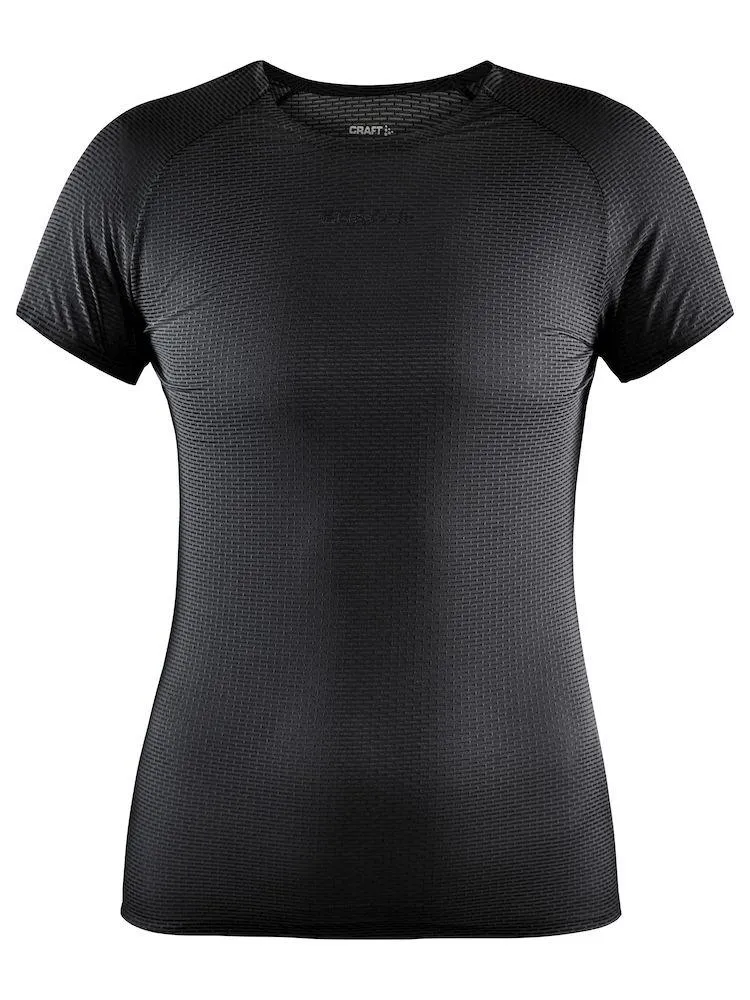 Baselayer Pro Dry Nanoweight Short Sleeve - Womens