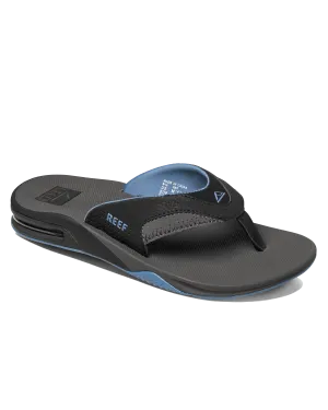 Fanning Flip Flops in Grey & Light Blue