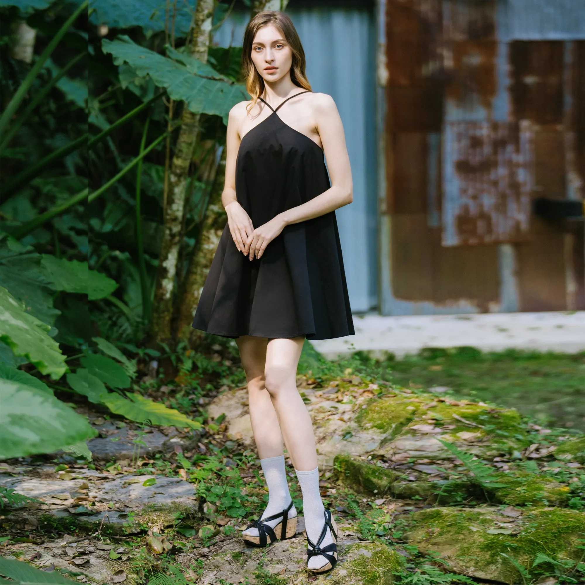 Formentera Bowknot Wedge Sandals (Nero)