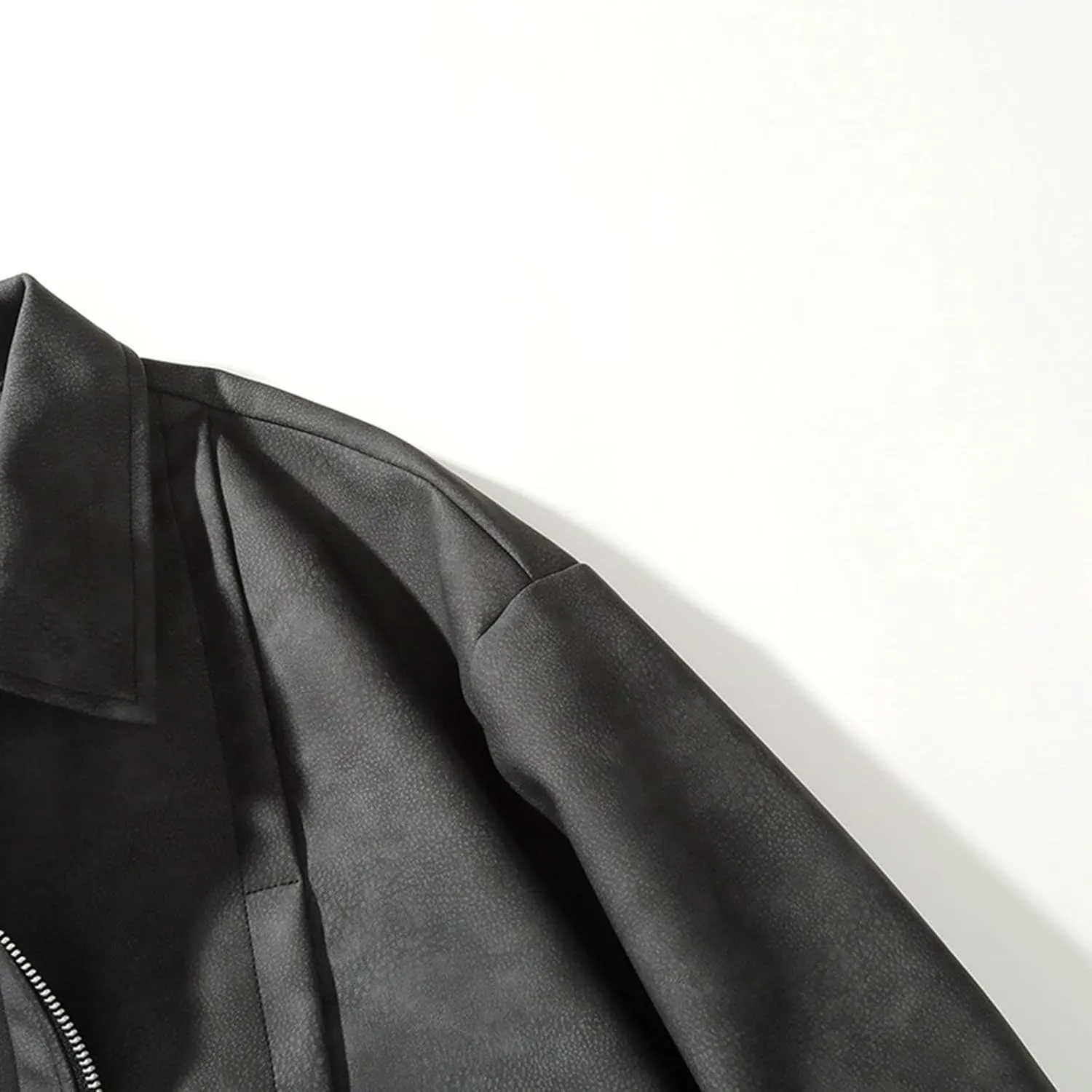 Men's Fashion Loose Fitted Coats Long Sleeve Hoodless Jackets Classic Lapel Leather Jackets Zipper Side Pockets Tops